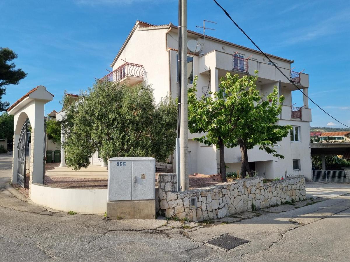 Rooms Slavica Okrug Gornji Luaran gambar