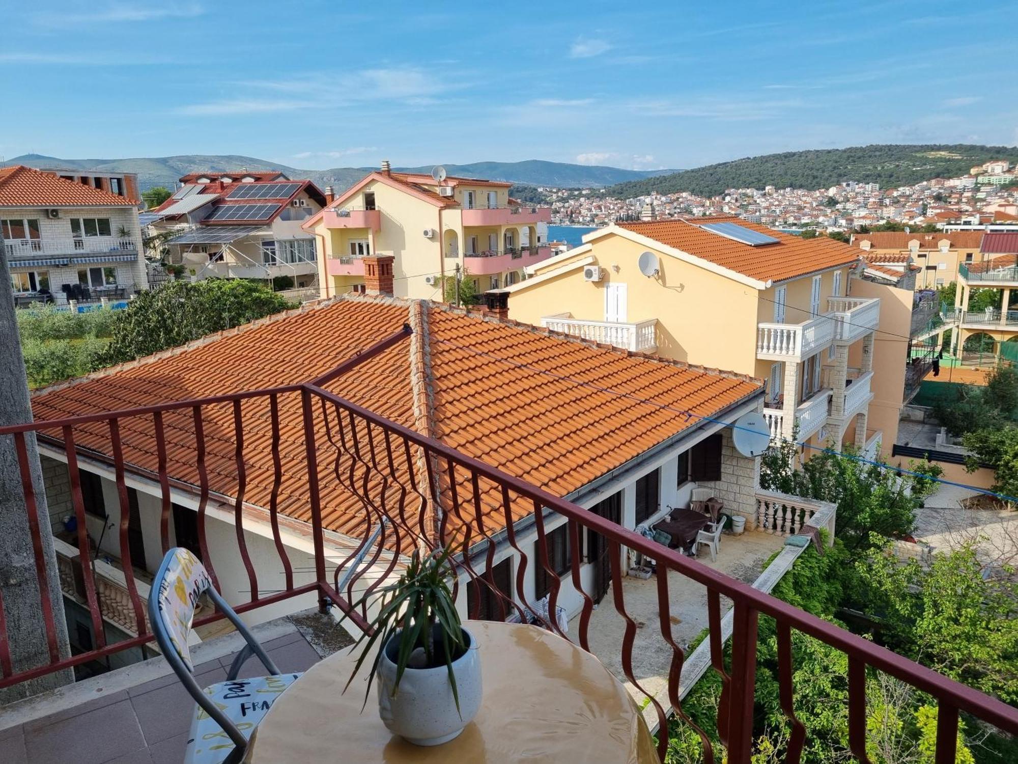 Rooms Slavica Okrug Gornji Bilik gambar
